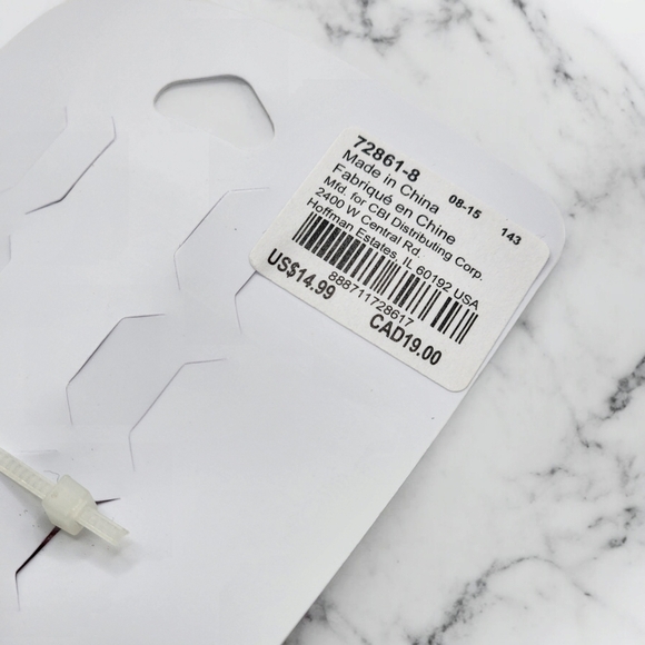 🆕️Set of 2 Bandana Print Hair Claw Clips 🖤❤️ Trendy Large Hair Accessories - Picture 7 of 9